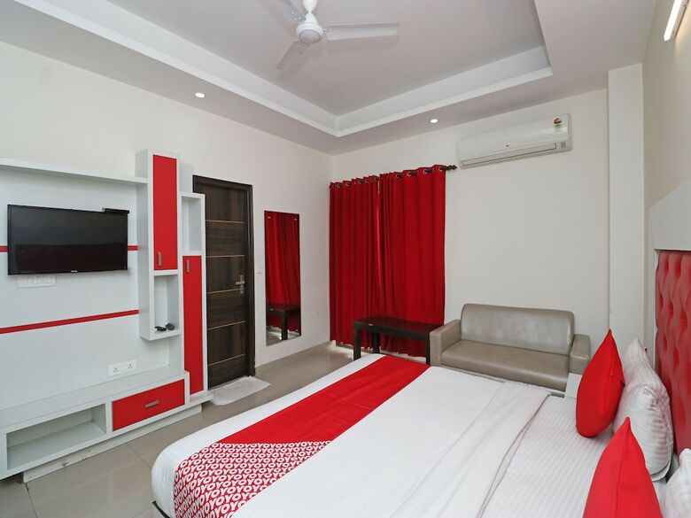 Oyo 28616 Hotel New View