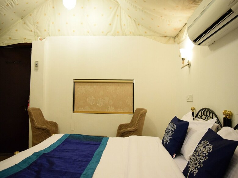 Hotel Oyo 4353 Aravali Tent Resort