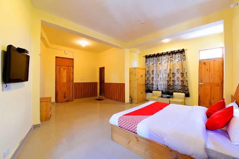 Hotel Oyo 15268 Villa Heritage Cottage