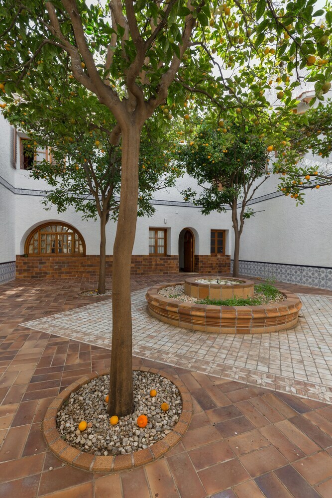 Villa Fidalsa Wine Valley Mansion