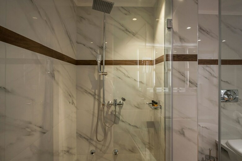 Sun Ray Luxury Aparthotel