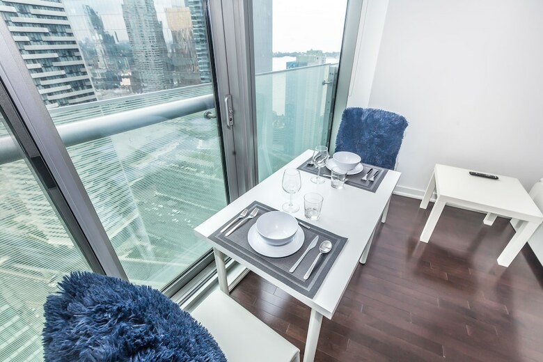 Apartamentos New!! Couples Retreat.luxury Condo.central