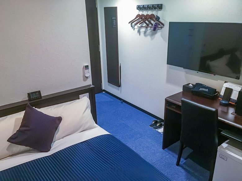 Hotel Livemax Yokkaichi-ekimae