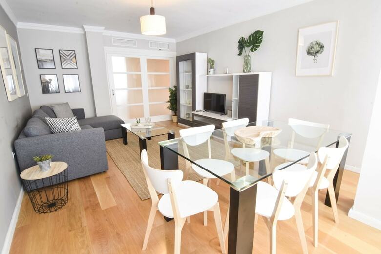 Apartamentos Letmalaga Cremades Duke