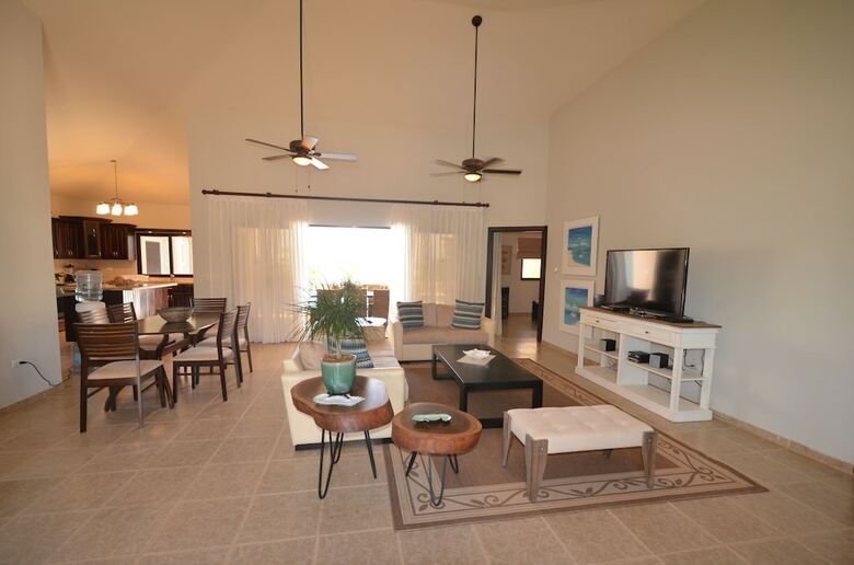 Villa Residencial Casa Linda