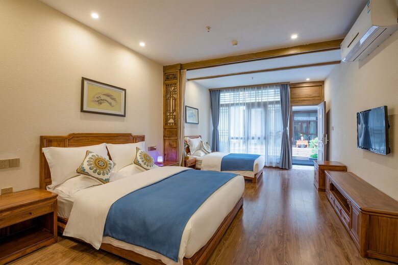 Floral Hotel Lijiang Qinyuan