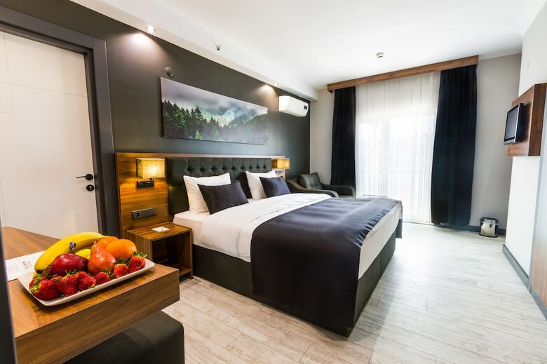 Hotel Azra Suite Otel