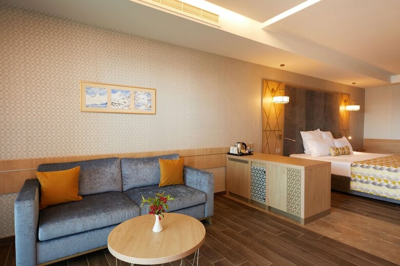 Hotel Secrets Sunny Beach Resort And Spa - Adults Only
