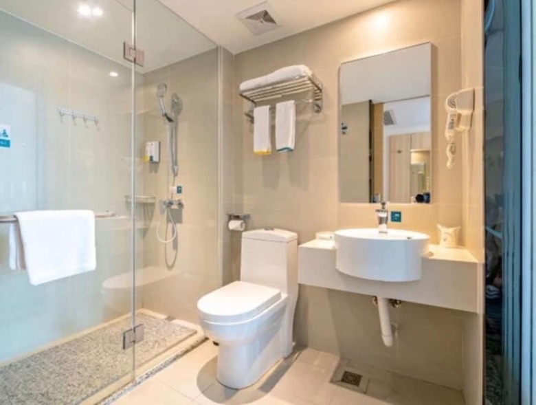 Hotel Cc Inn Guangzhou Renhe Station