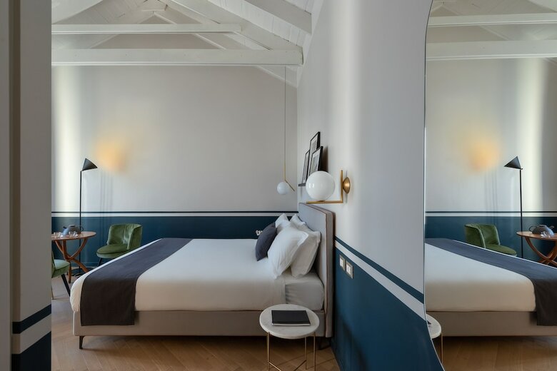 Posada Velvet Grey Boutique Hotel