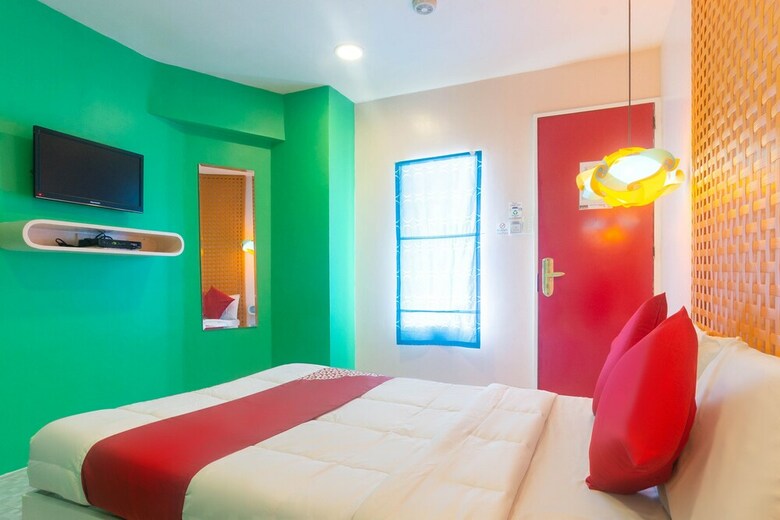 Hotel Oyo 155 Europa Breakfast And Bed