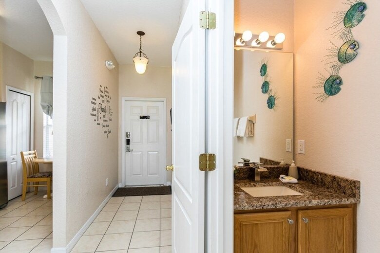 4br Townhome In Regal Palms By Shv-302