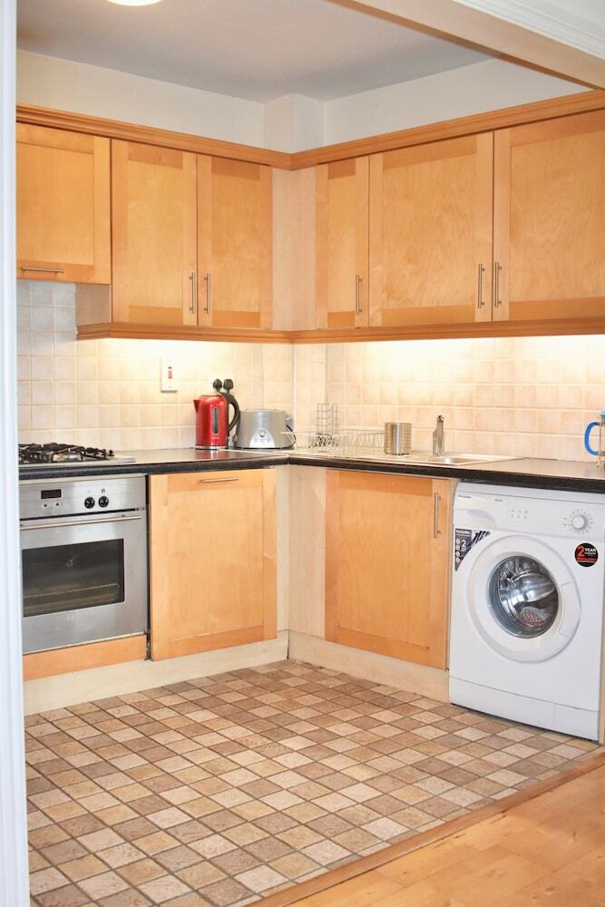 Bright 3 Bedroom House In Central Dublin