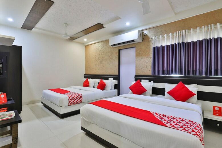 Hotel Oyo 18807 Vrajbhoomi
