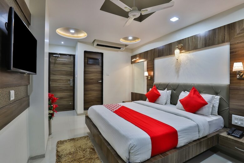 Oyo 7557 Hotel Shiv Kunj Exotica