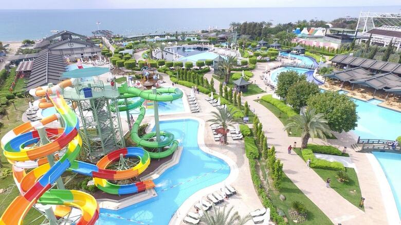 Limak Lara Deluxe Hotel & Resort