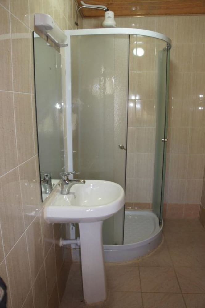 Acacia Furnished Apartments Nanyuki