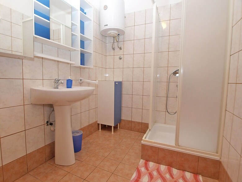 Apartment 1210