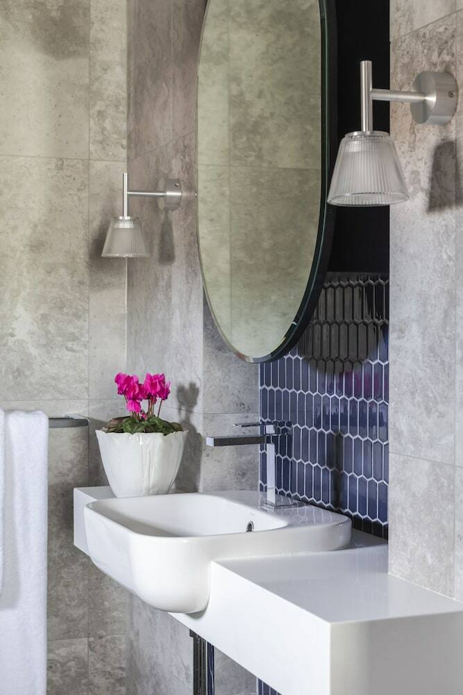 The Byng Street Boutique Hotel