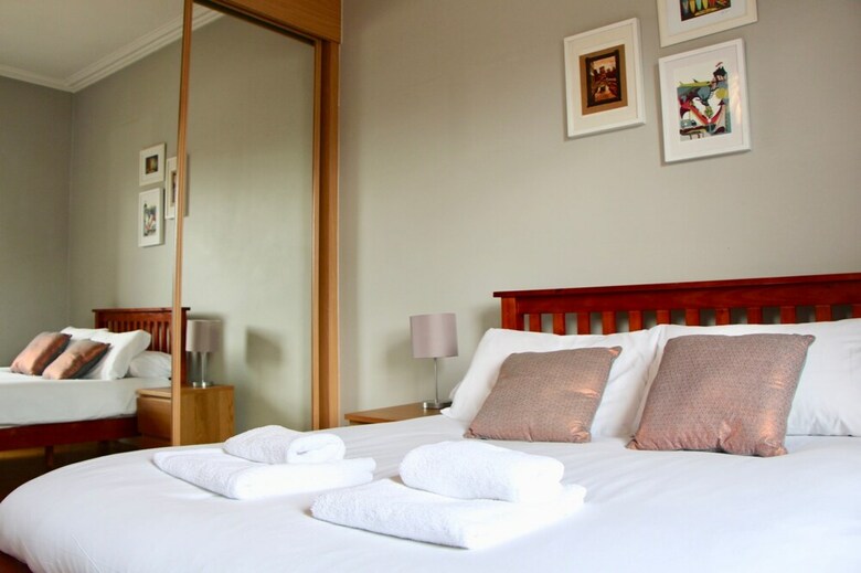 Apartamentos 1 Bedroom Flat In Popular Central Location