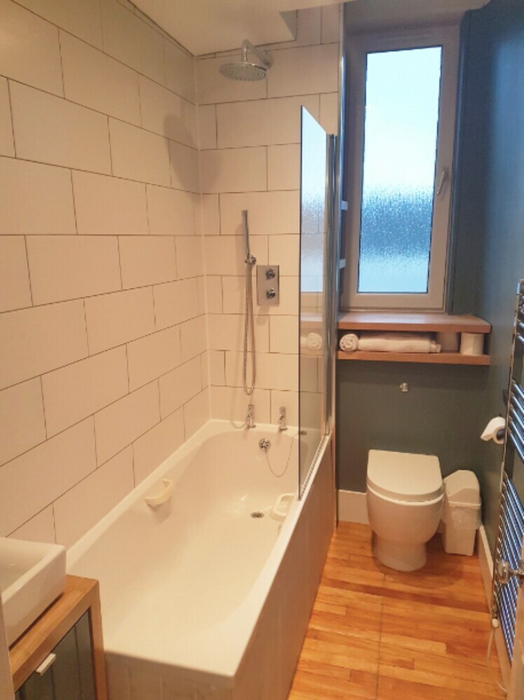 Apartamentos 1 Bedroom Flat In Popular Central Location