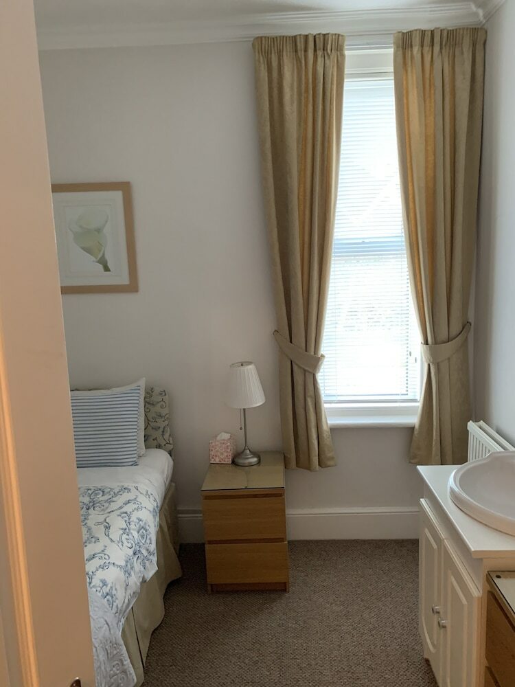 Hotel Rivendell Guest House