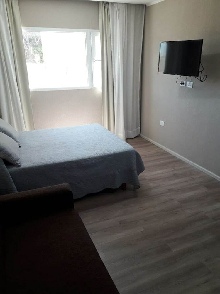 Apartamentos Casa Del Parque Pileta Climatizada