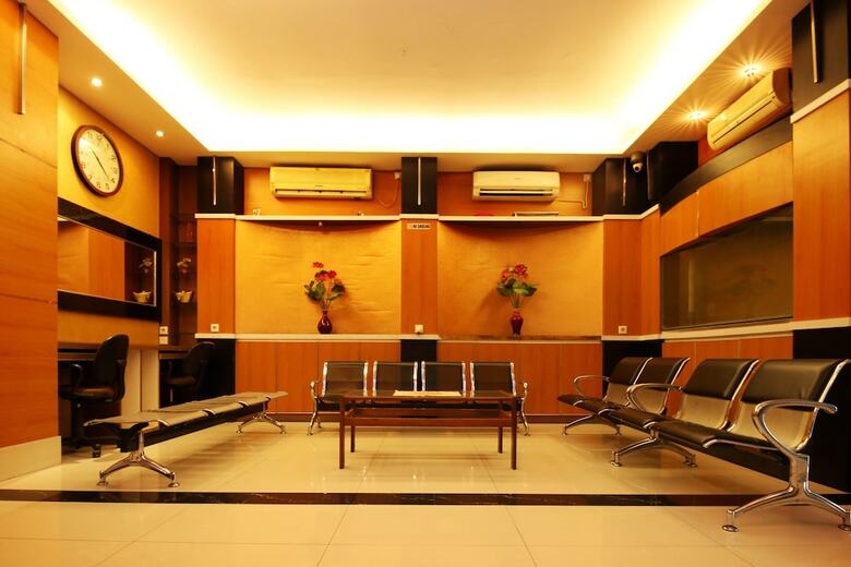 Hotel Airy Sirimau Said Perintah 15b Ambon