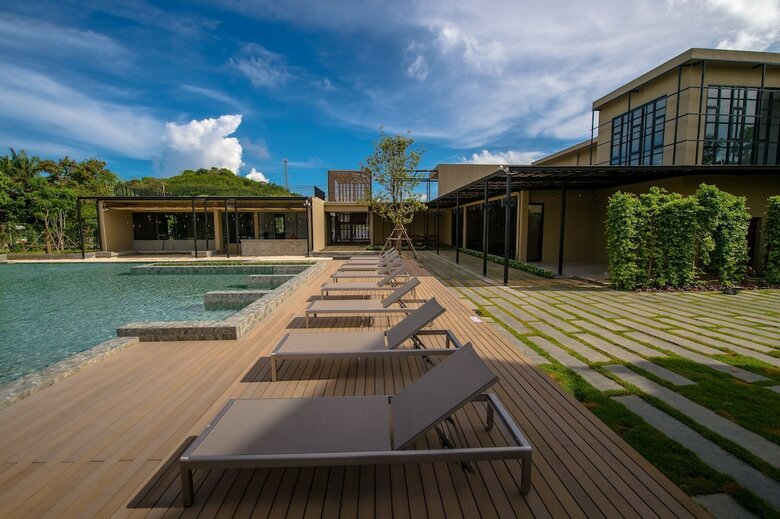 The Gallery Hotel Nai Harn