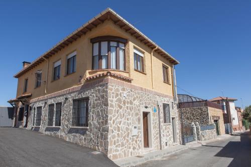Apartamentos Casa Rural El Mendrugo