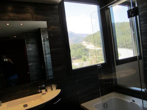 Hostal Restaurante Y Alojamiento Can Mach