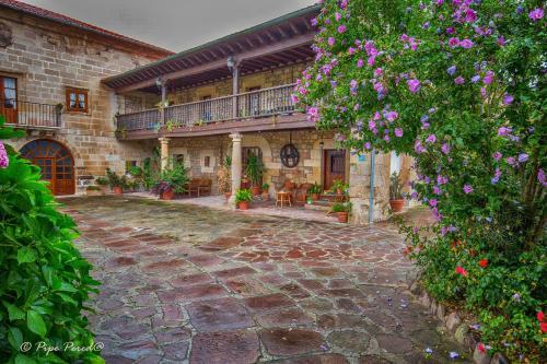 Hostal Casa Velarde