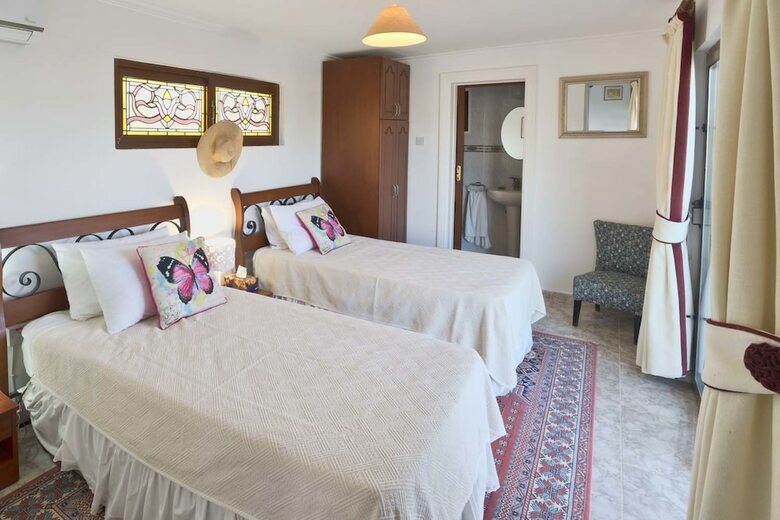 Bungalow Blue Waters By Amy Villas