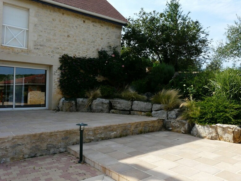Le Petit Paradis