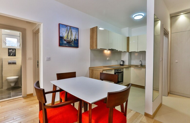 Lotus Alba Apartments