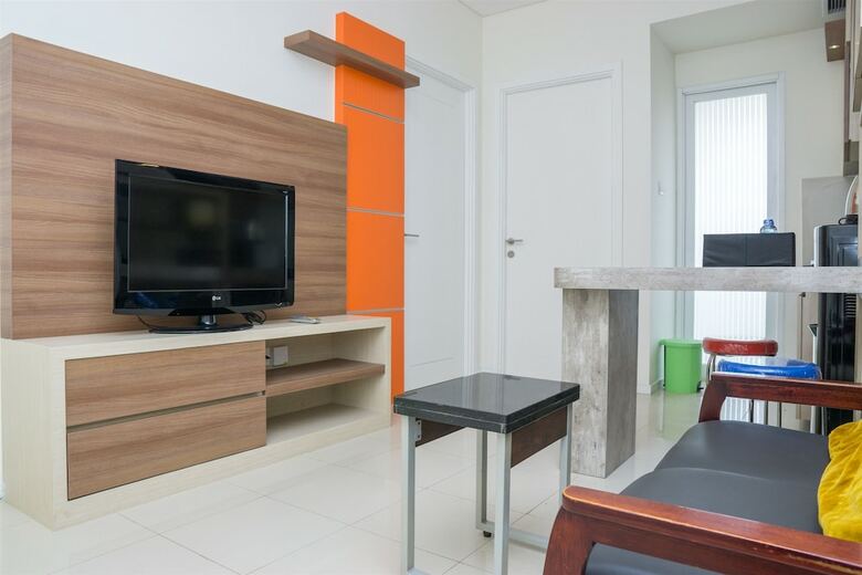 Pleasant 2br Apartment At Parahyangan Residence