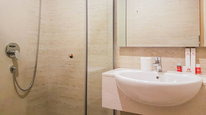 Cozy 1br Apartment At Taman Anggrek Residence