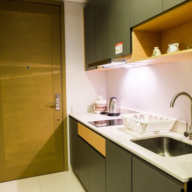 Minimalist Studio Apartment At Taman Anggrek Residences
