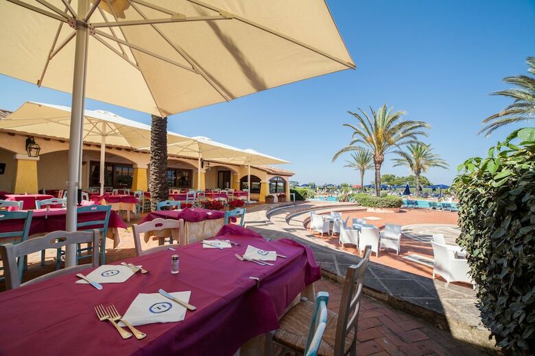 Posada Th San Teodoro | Liscia Eldi Village
