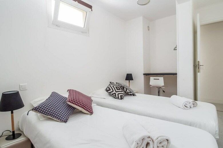 Apartment 4 People, 20 Meters From The Croisette!