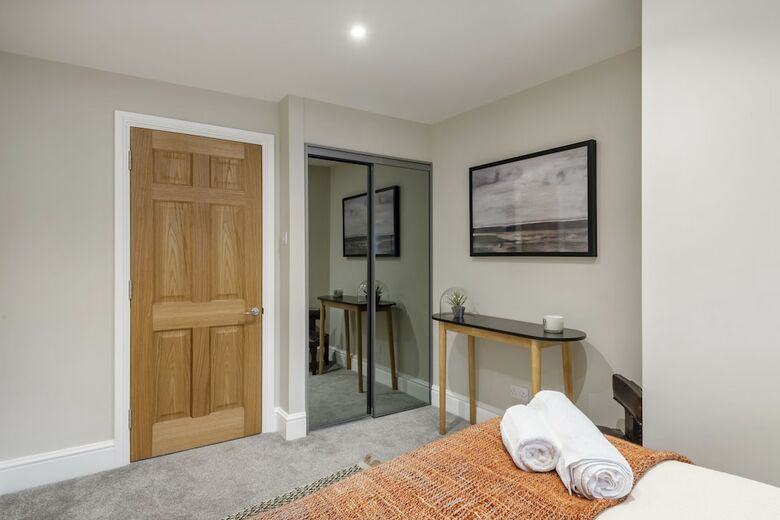 Superior Stays Luxury Apartments - Bath City Centre