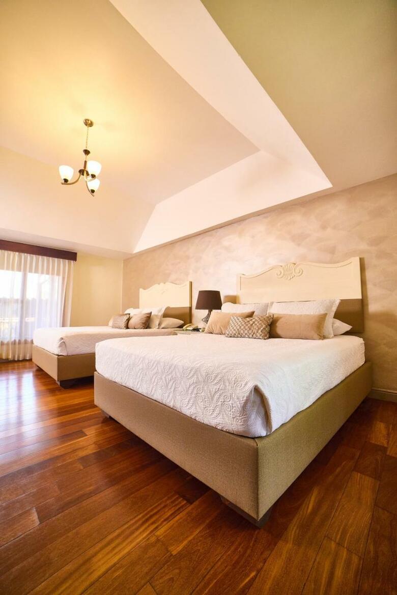 El Rodeo Estancia Boutique Hotel & Steakhouse
