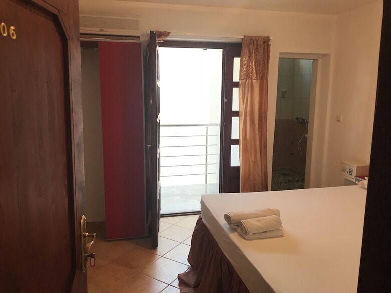 Hotel Apartments & Rooms Castello