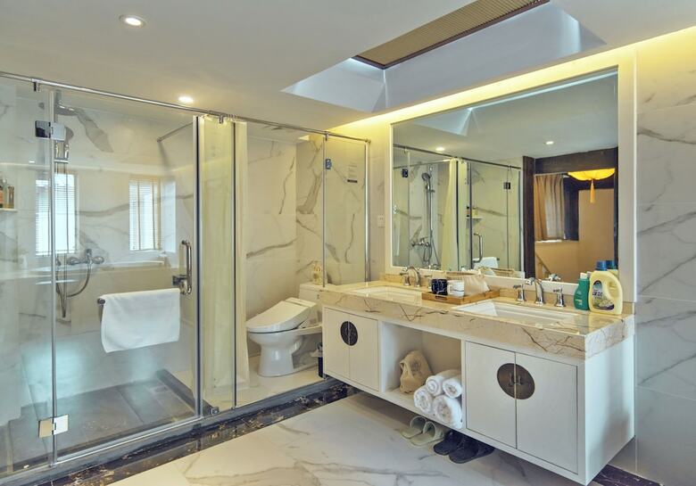 Lijiang Qilu Garden Hotel