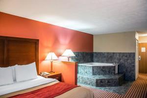 Hotel Comfort Inn & Suites