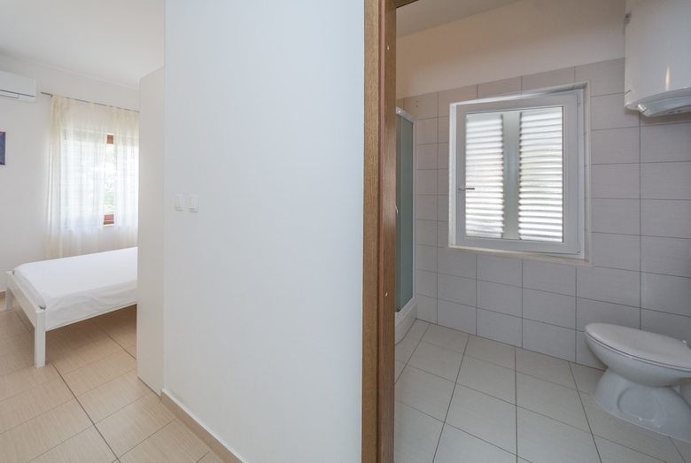 Hotel Rooms And Apartments Bruno