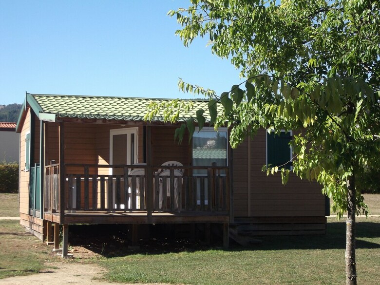 Camping Des Gorges De L'allier