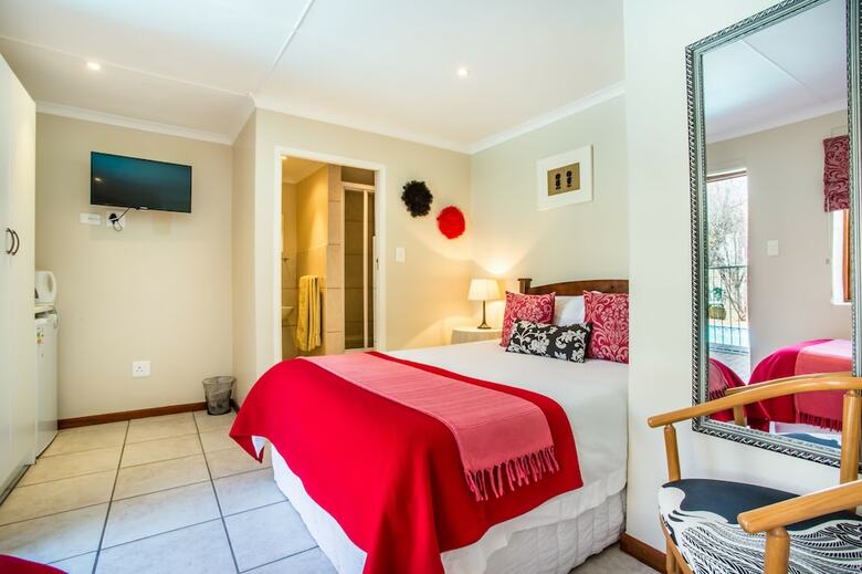 Hotel 88 Baron Van Reede Guesthouse