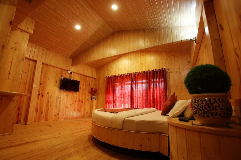 Hotel The Moniker Resort And Spa