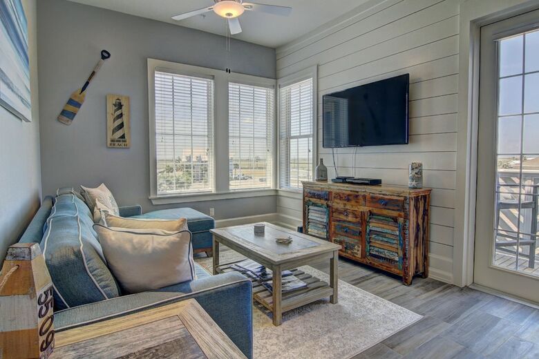 Cinnamon Shore- Seaside Tc 10301